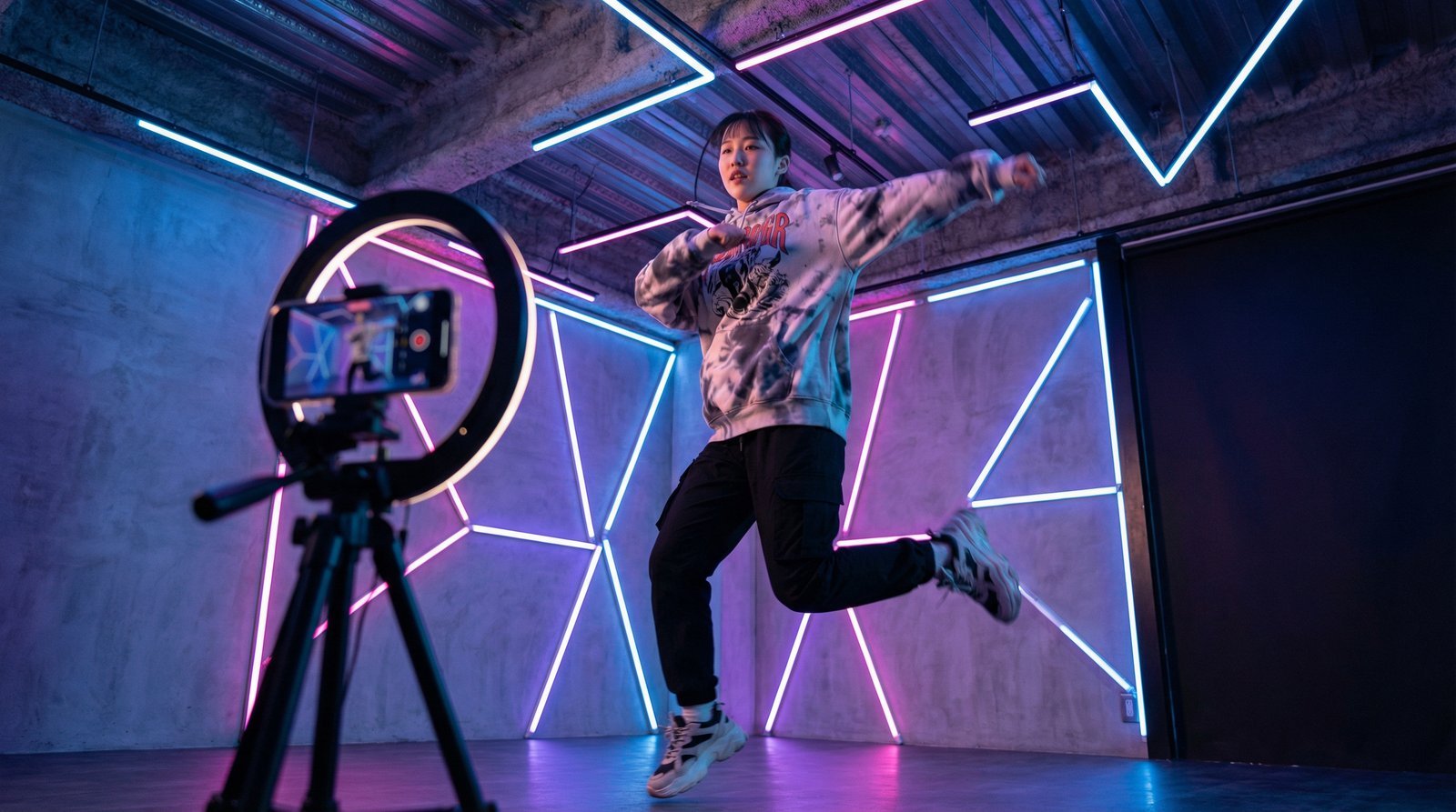 17c短视频-潮流舞蹈挑战